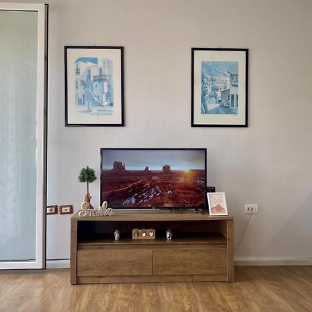 Appartement 21° Bs Pazari City Center Comfort à Tirana Extérieur photo
